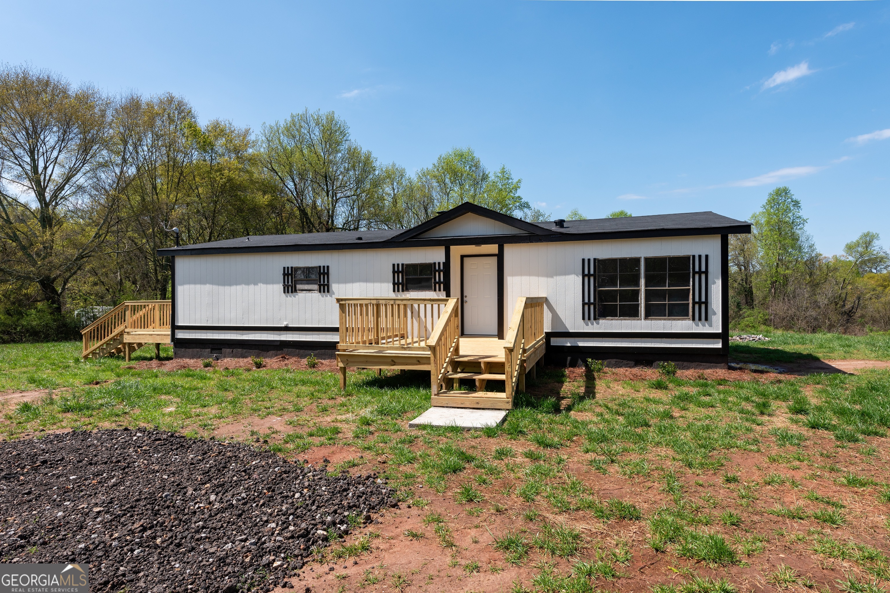 Photo 1 of 26 of 686 Old Athens DR mobile home