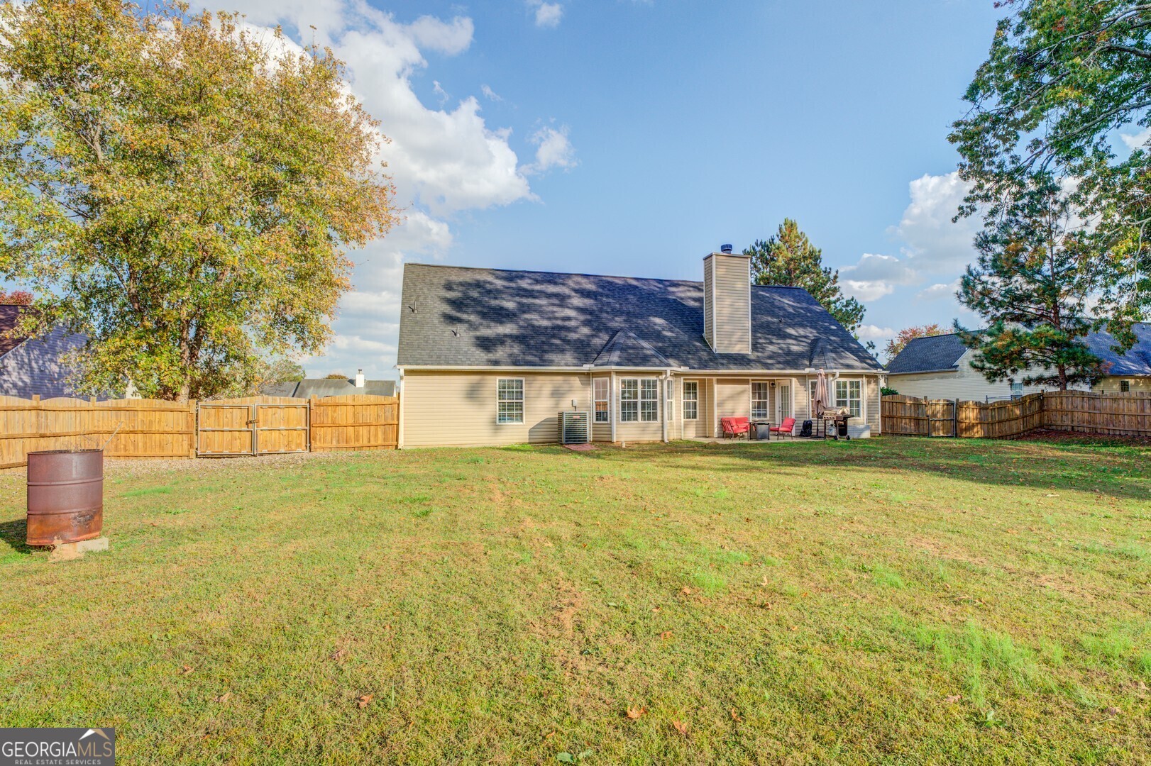 Photo 40 of 43 of 25 Creek Bend TRL house