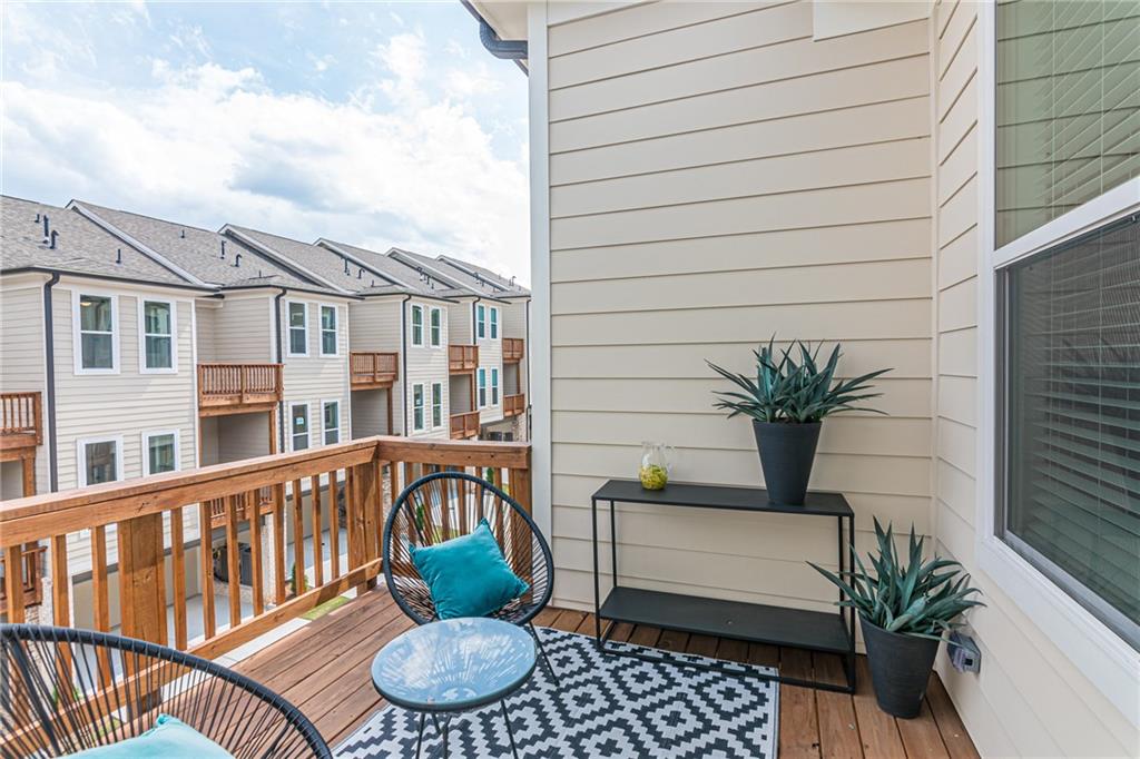 Photo 9 of 32 of 3904 Benchwood Court 203 townhome