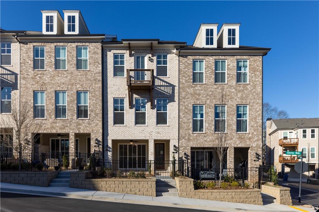 Photo 1 of 35 of 3901 Benchwood Court 198 townhome