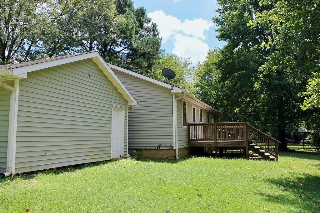 Photo 5 of 19 of 1836 Rainbow Lane house