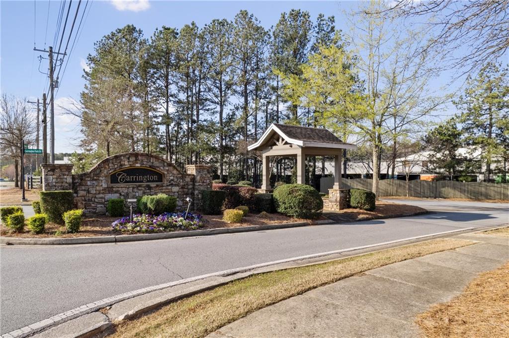 Photo 46 of 55 of 3398 Thornbridge Drive townhome