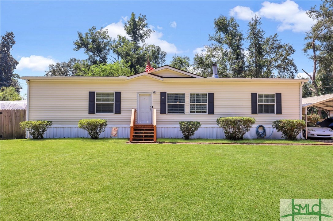 Photo 3 of 33 of 251 Holly Hill Road mobile home