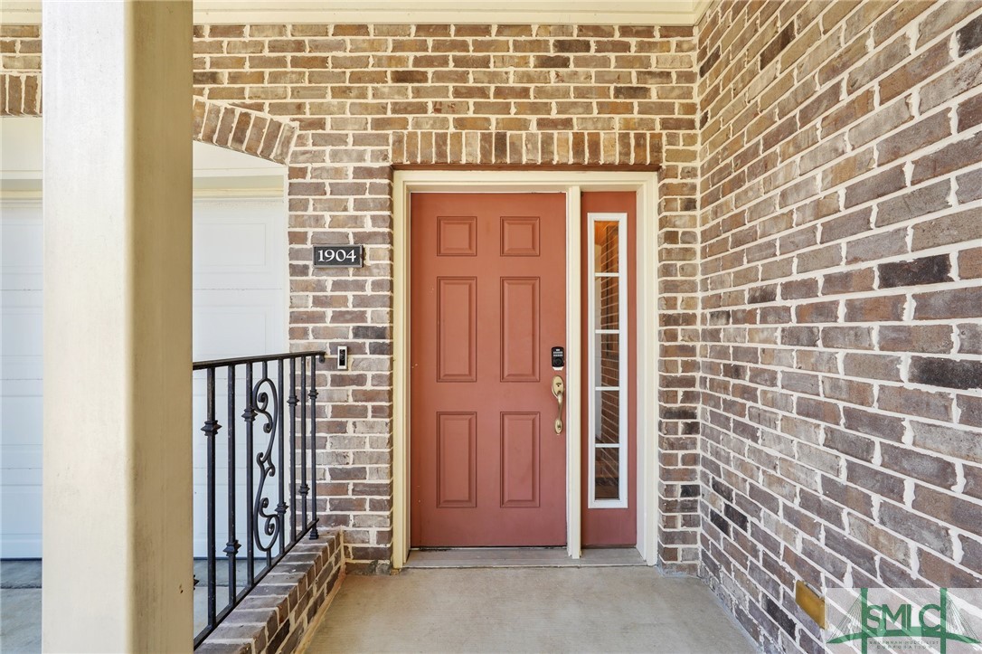 Photo 4 of 49 of 1904 River Oaks Drive condo