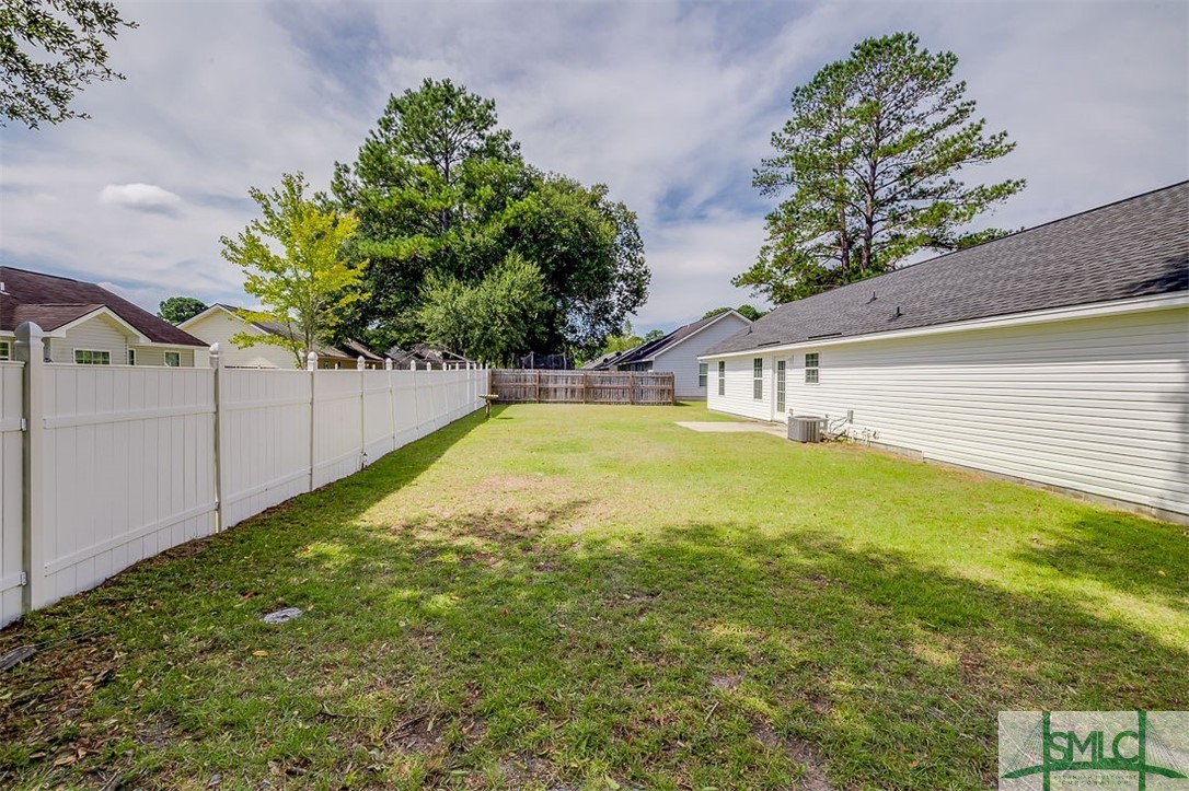 Photo 5 of 23 of 213 Bailee Avenue house