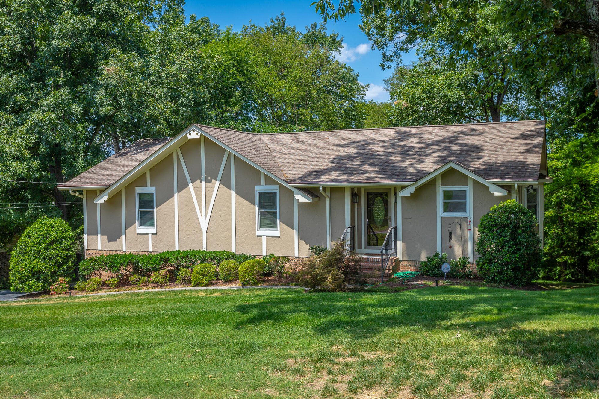 Photo 4 of 60 of 328 Timber Ridge Tr house