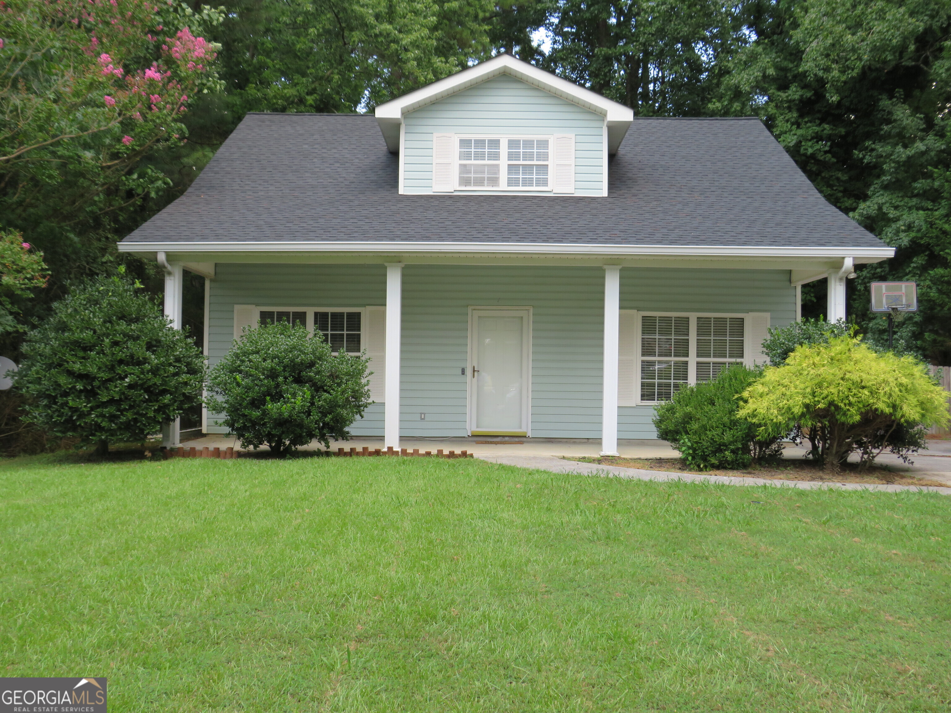 Photo 1 of 19 of 8 Rasbeary RD SW house