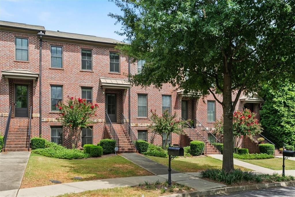 Photo 1 of 33 of 3014 Heatherton Park Way townhome