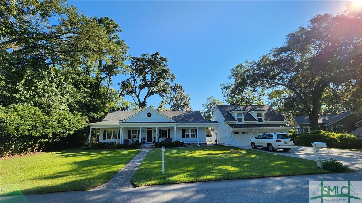 Photo 4 of 50 of 27 Noble Glen Drive house