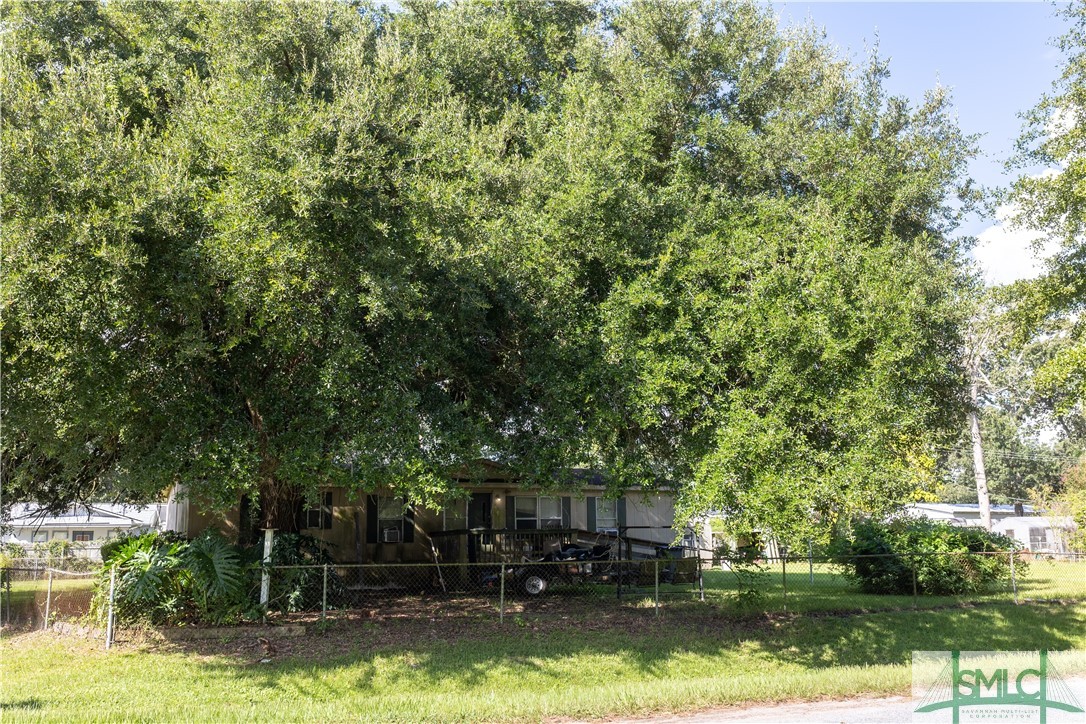 Photo 4 of 5 of 129 Cedarbrook Drive mobile home