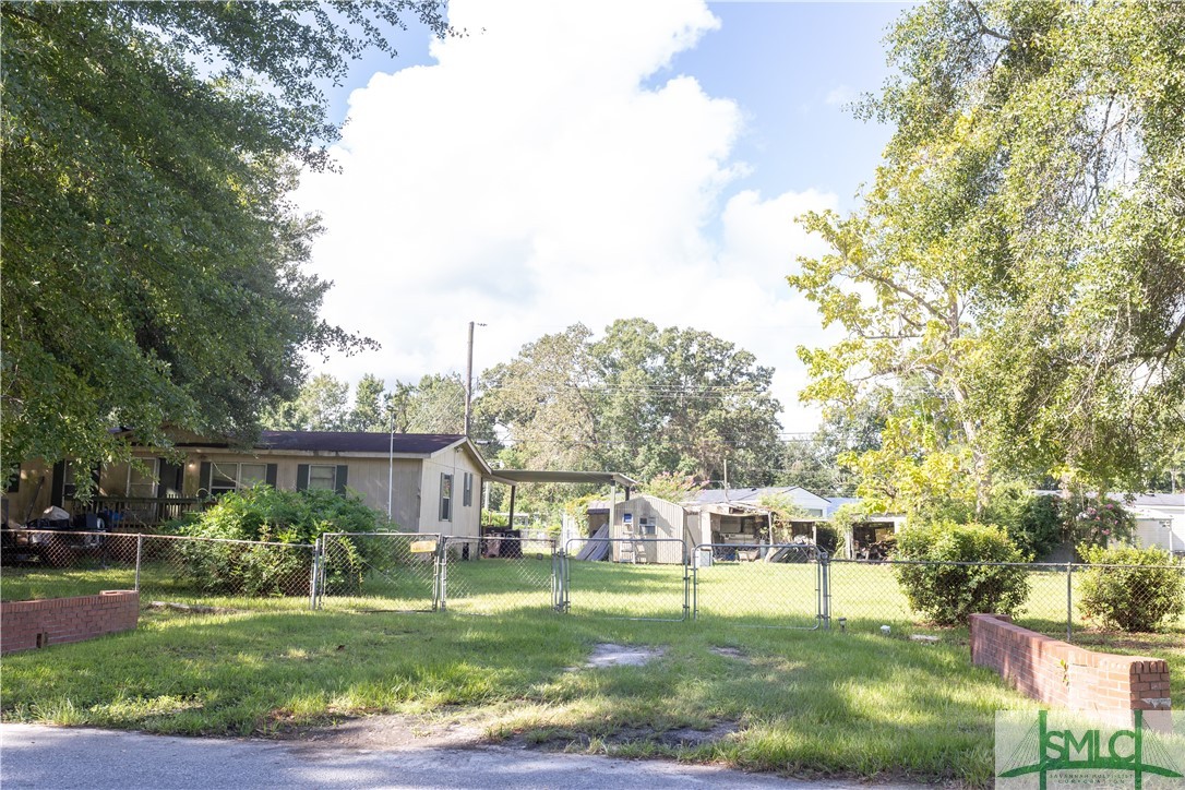 Photo 5 of 5 of 129 Cedarbrook Drive mobile home