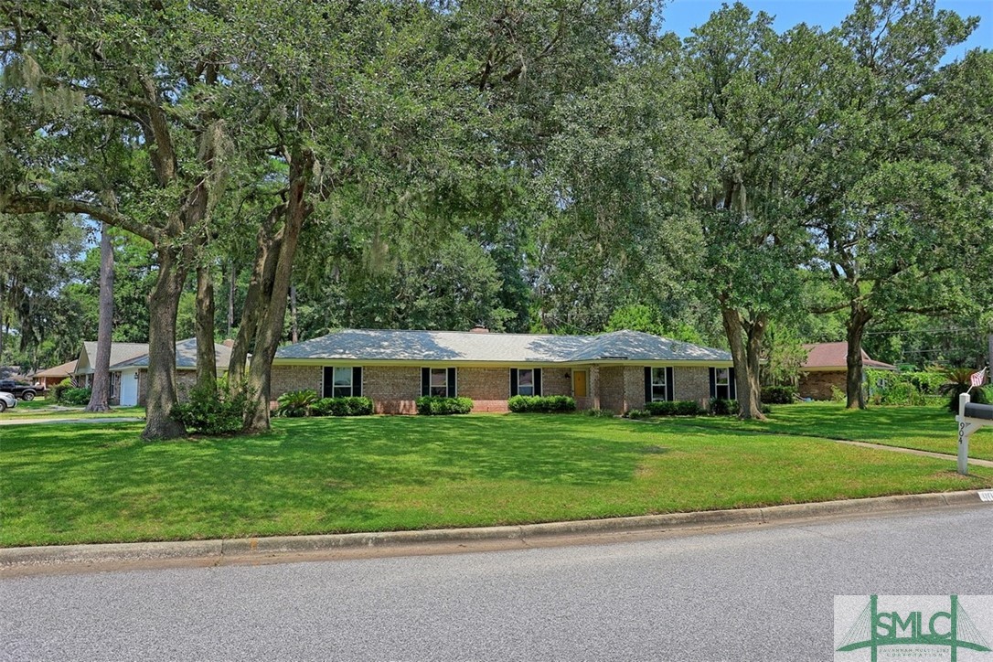 Photo 39 of 42 of 904 Boxwood Drive house