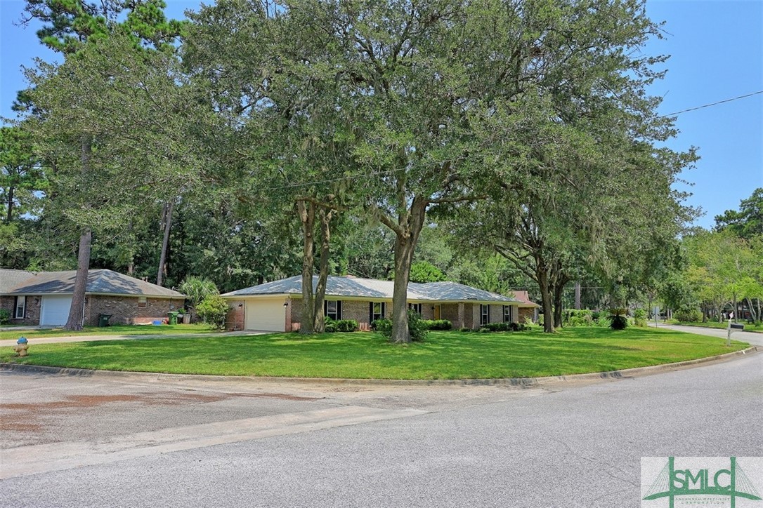 Photo 41 of 42 of 904 Boxwood Drive house