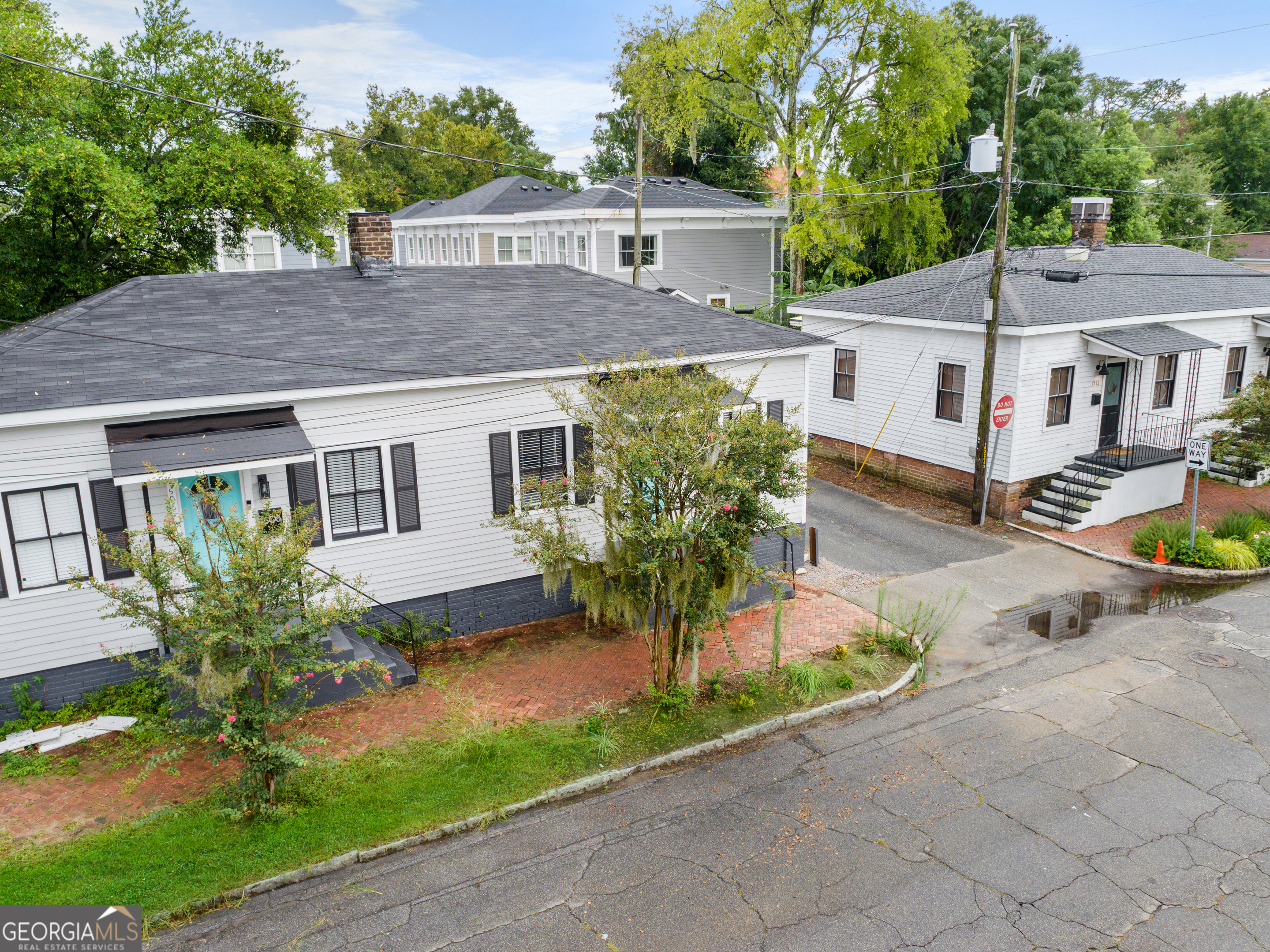 Photo 1 of 31 of 1510 BARNARD STREET house