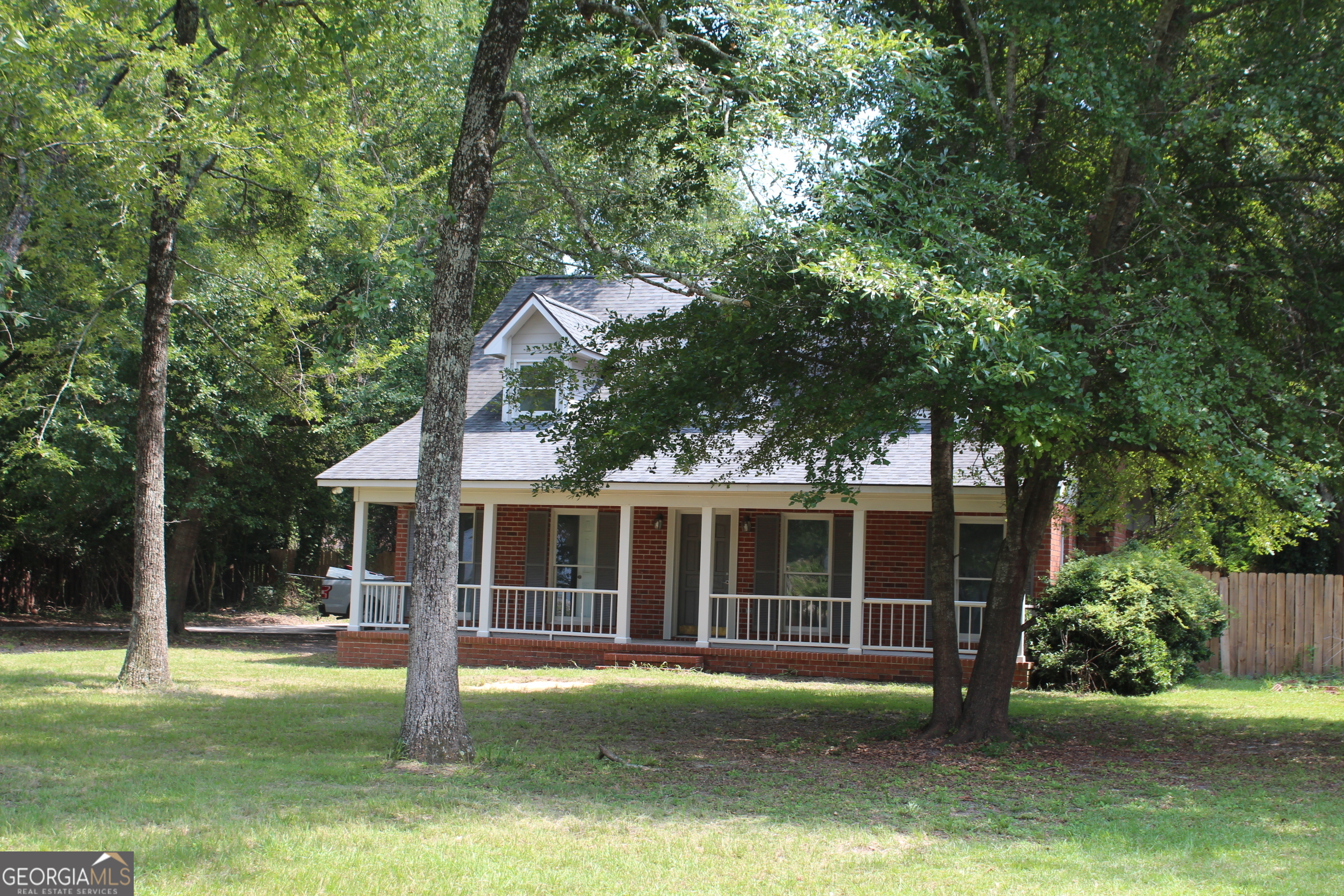 Photo 1 of 29 of 17 Greenwood AVE house