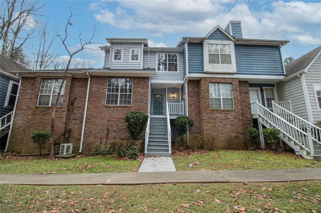 Photo 2 of 28 of 1084 OLD SAYBROOK Court townhome