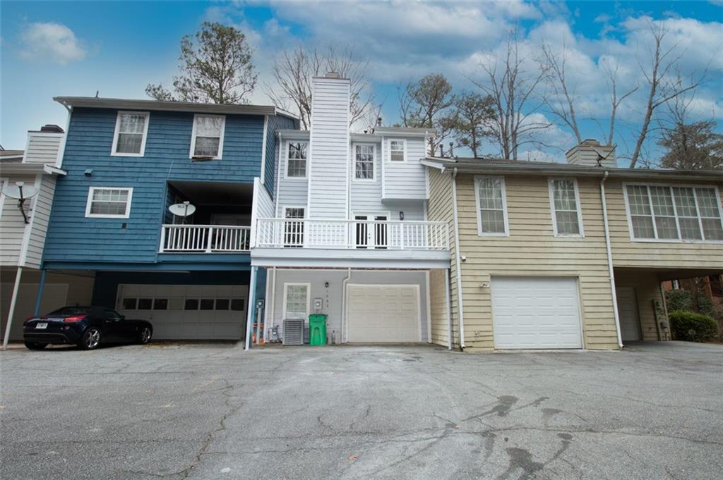 Photo 3 of 28 of 1084 OLD SAYBROOK Court townhome