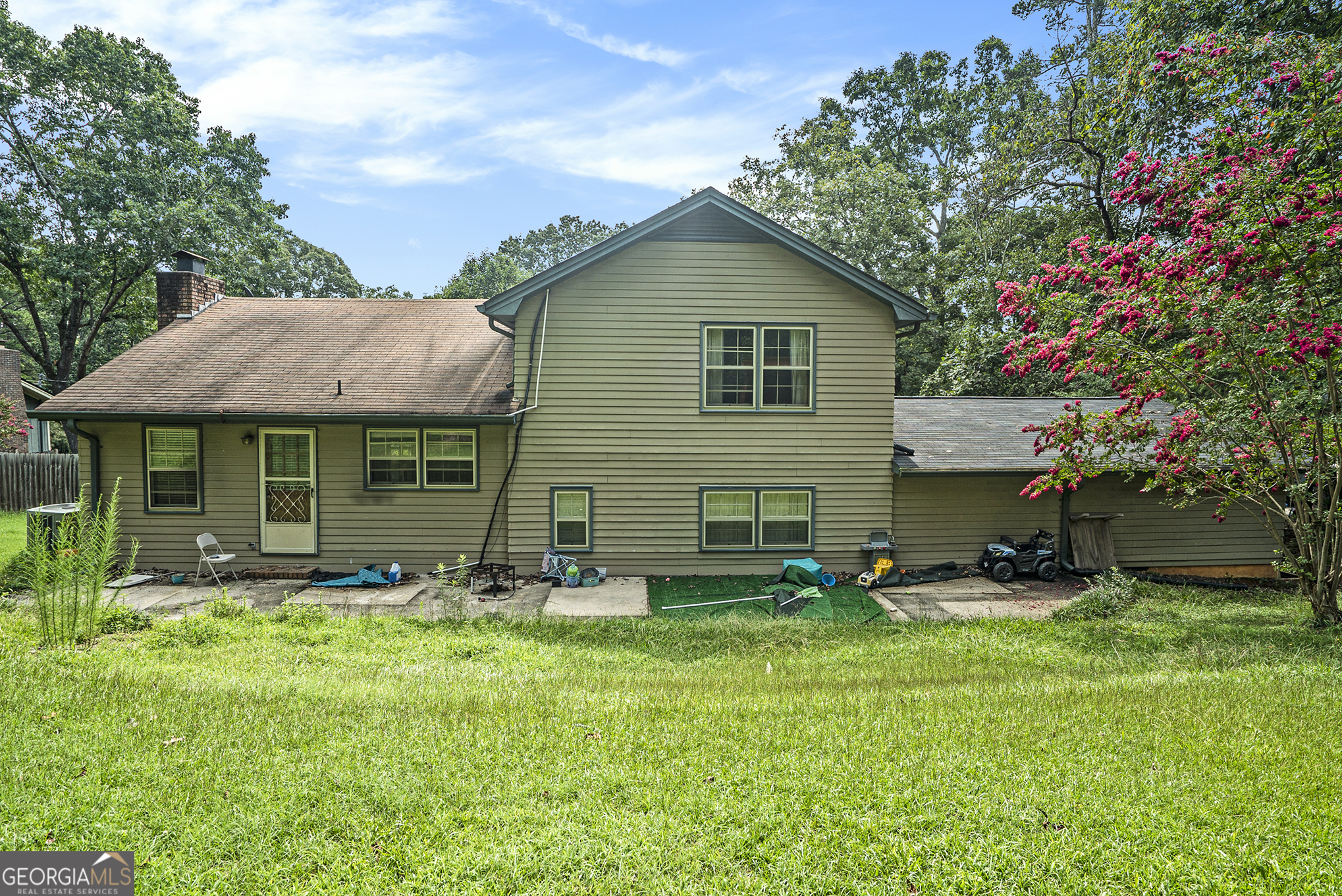 Photo 6 of 9 of 54 Stonewood Forest RD house