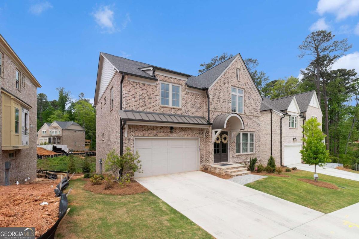 Photo 3 of 45 of 4027 Longleaf LN house