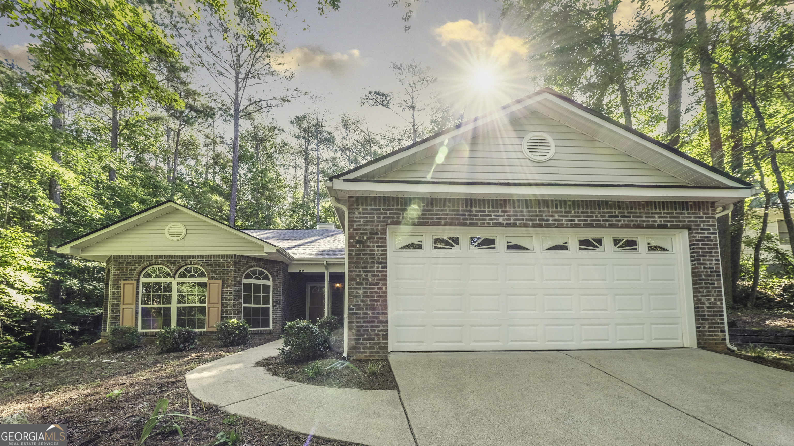 Photo 1 of 50 of 2094 Lakeview PKWY townhome