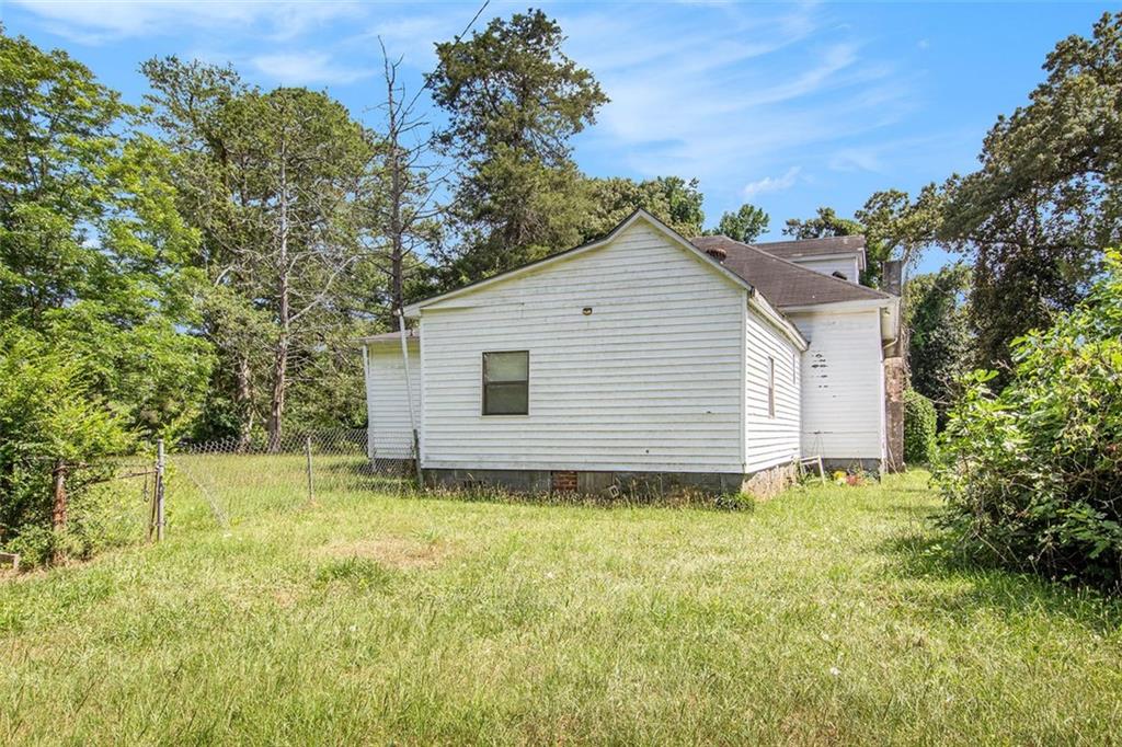 Photo 9 of 10 of 34 PARHAM Street house