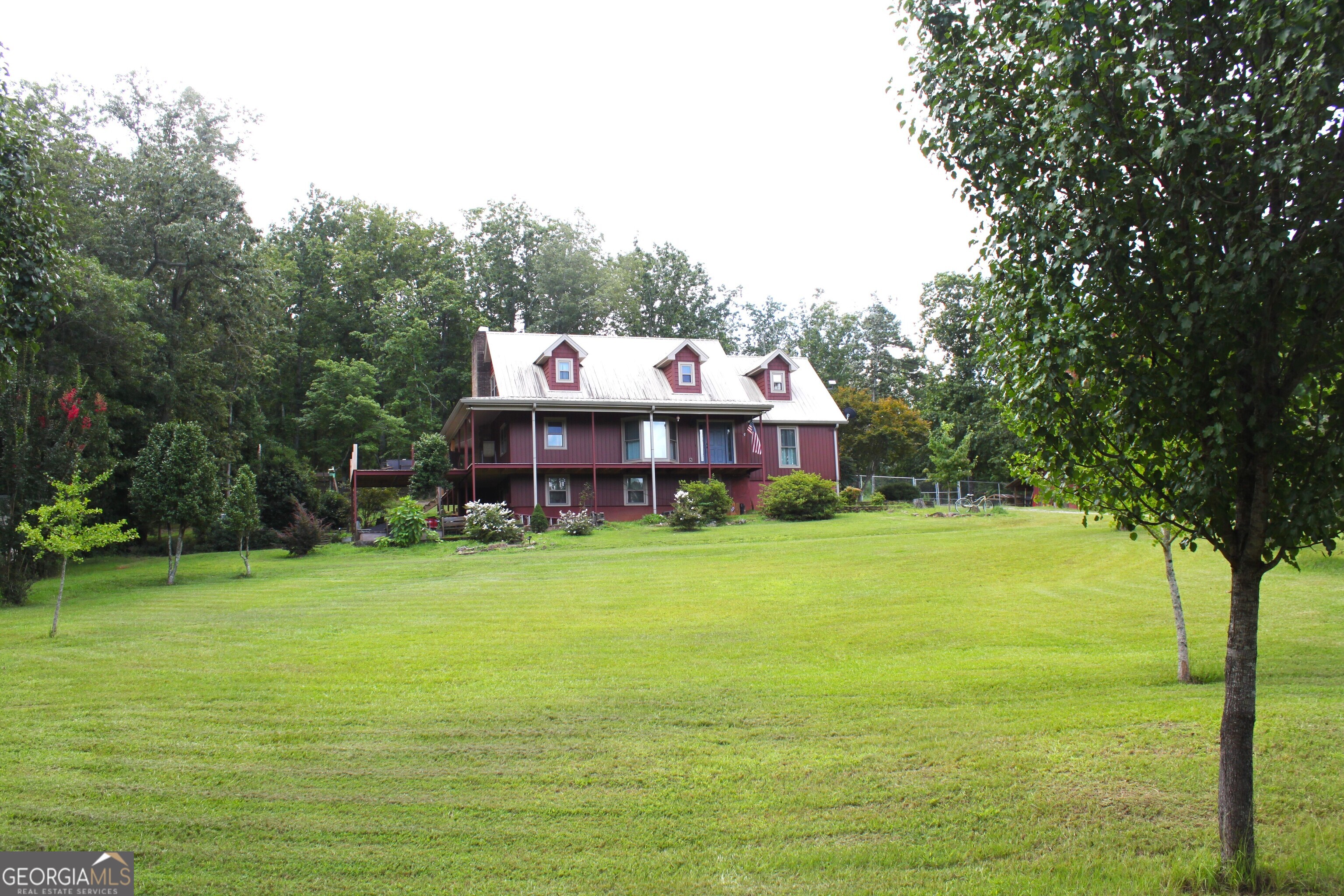 Photo 1 of 42 of 275 Wolfden Branch RD house