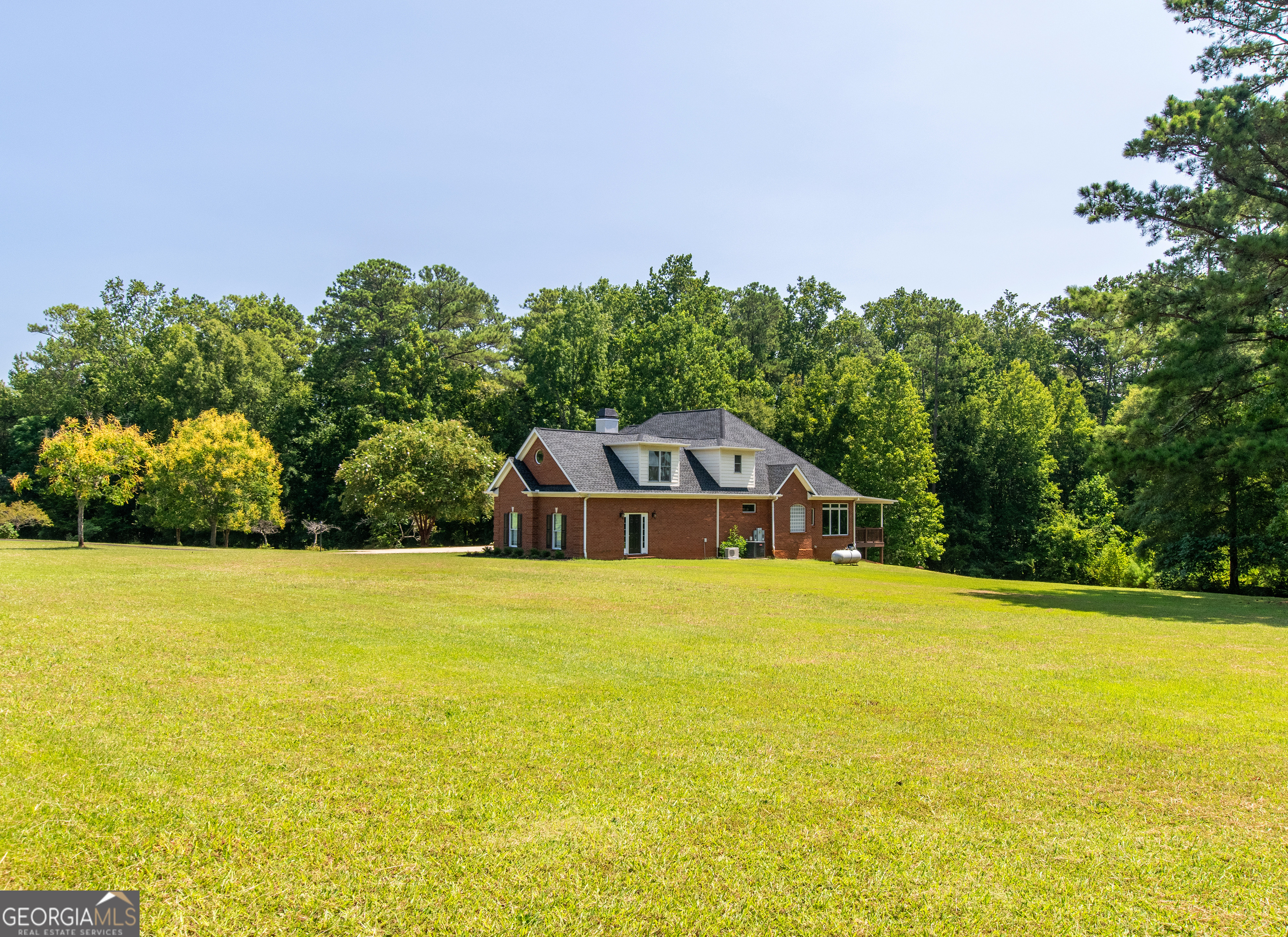 Photo 4 of 58 of 4010 Reidsboro RD house