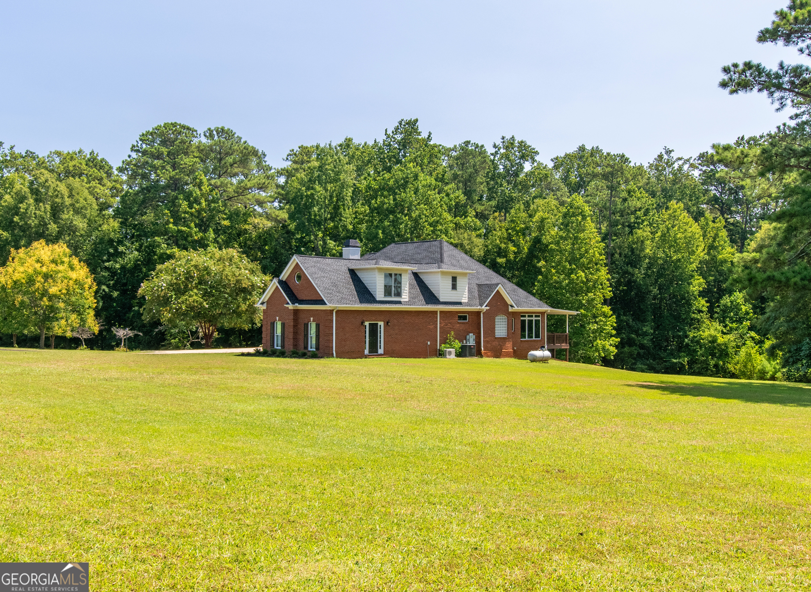 Photo 5 of 58 of 4010 Reidsboro RD house