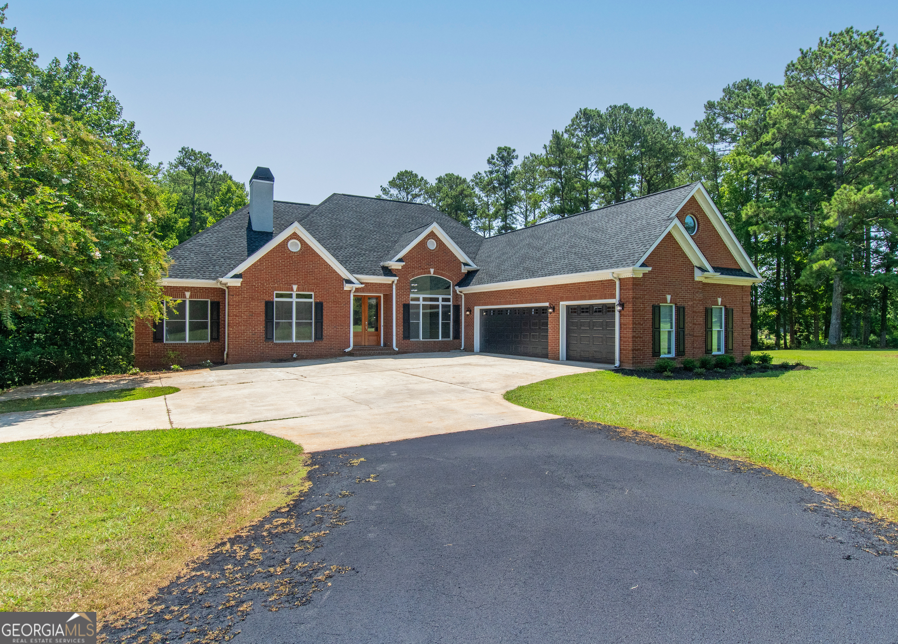 Photo 8 of 58 of 4010 Reidsboro RD house