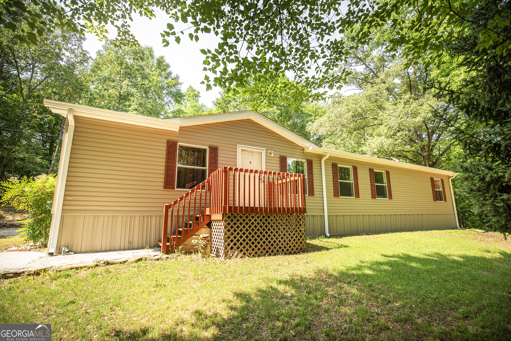 Photo 1 of 33 of 914 Brookside DR mobile home