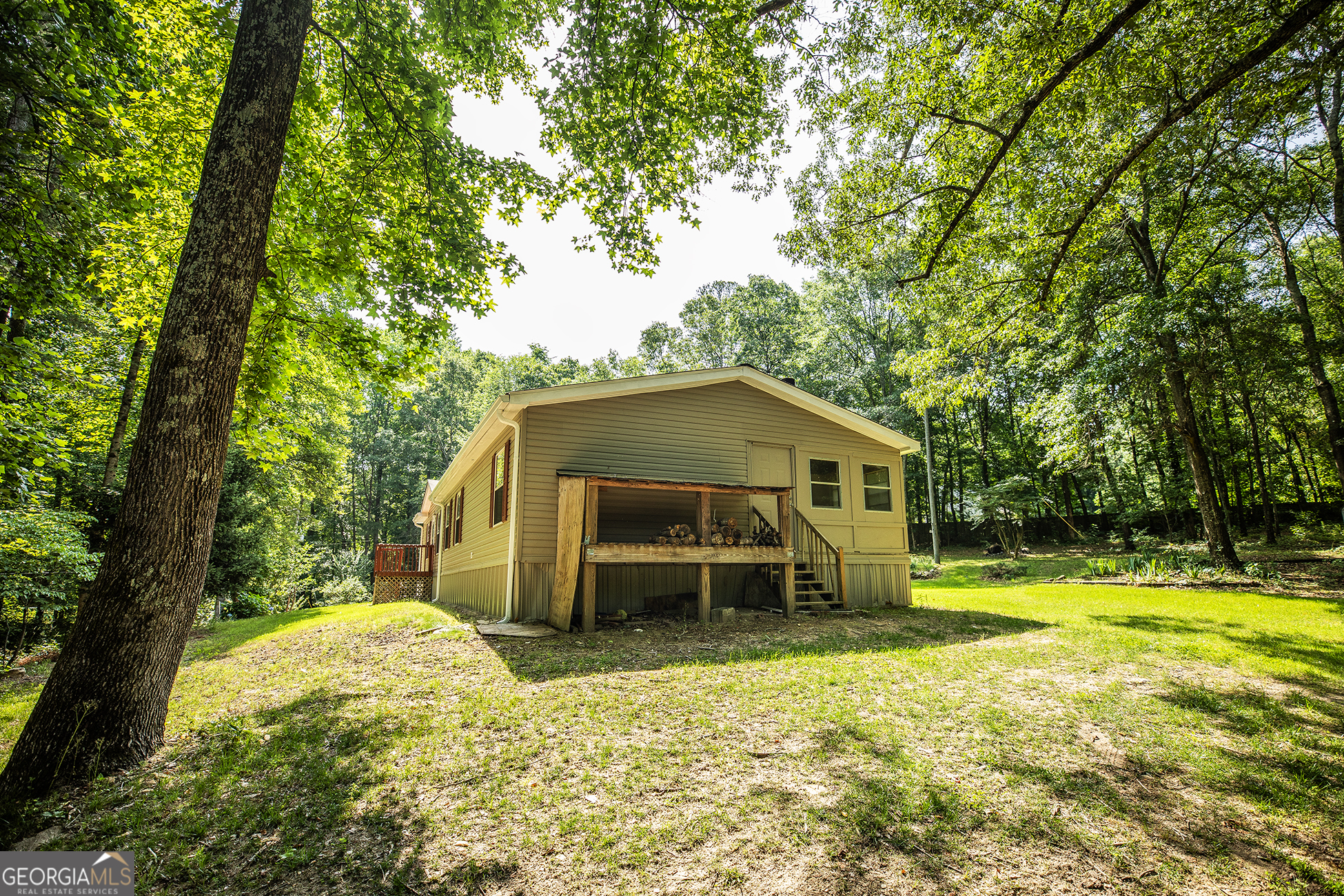 Photo 27 of 33 of 914 Brookside DR mobile home