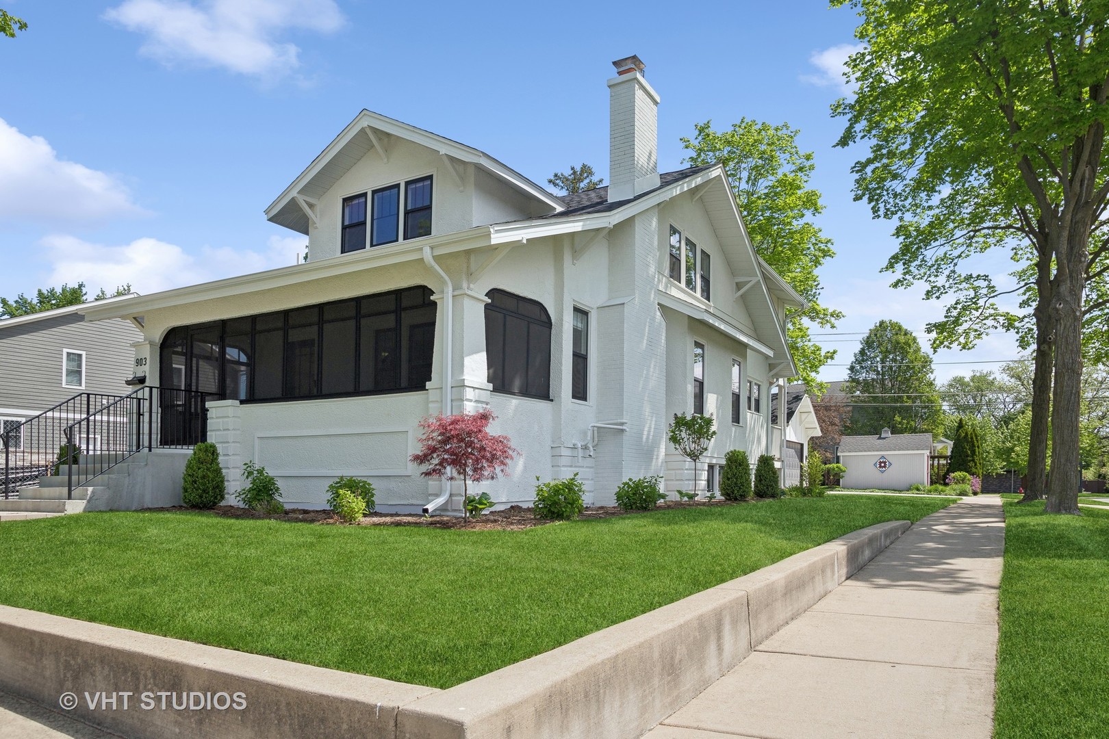 Photo 1 of 35 of 903 N Vail Avenue house