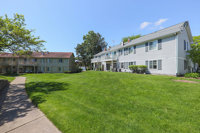 Photo 6 of 20 of 385 Spring Lake Lane B condo