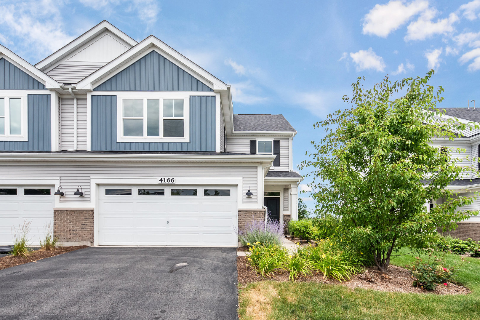 Photo 1 of 30 of 4166 Calder Lane townhome