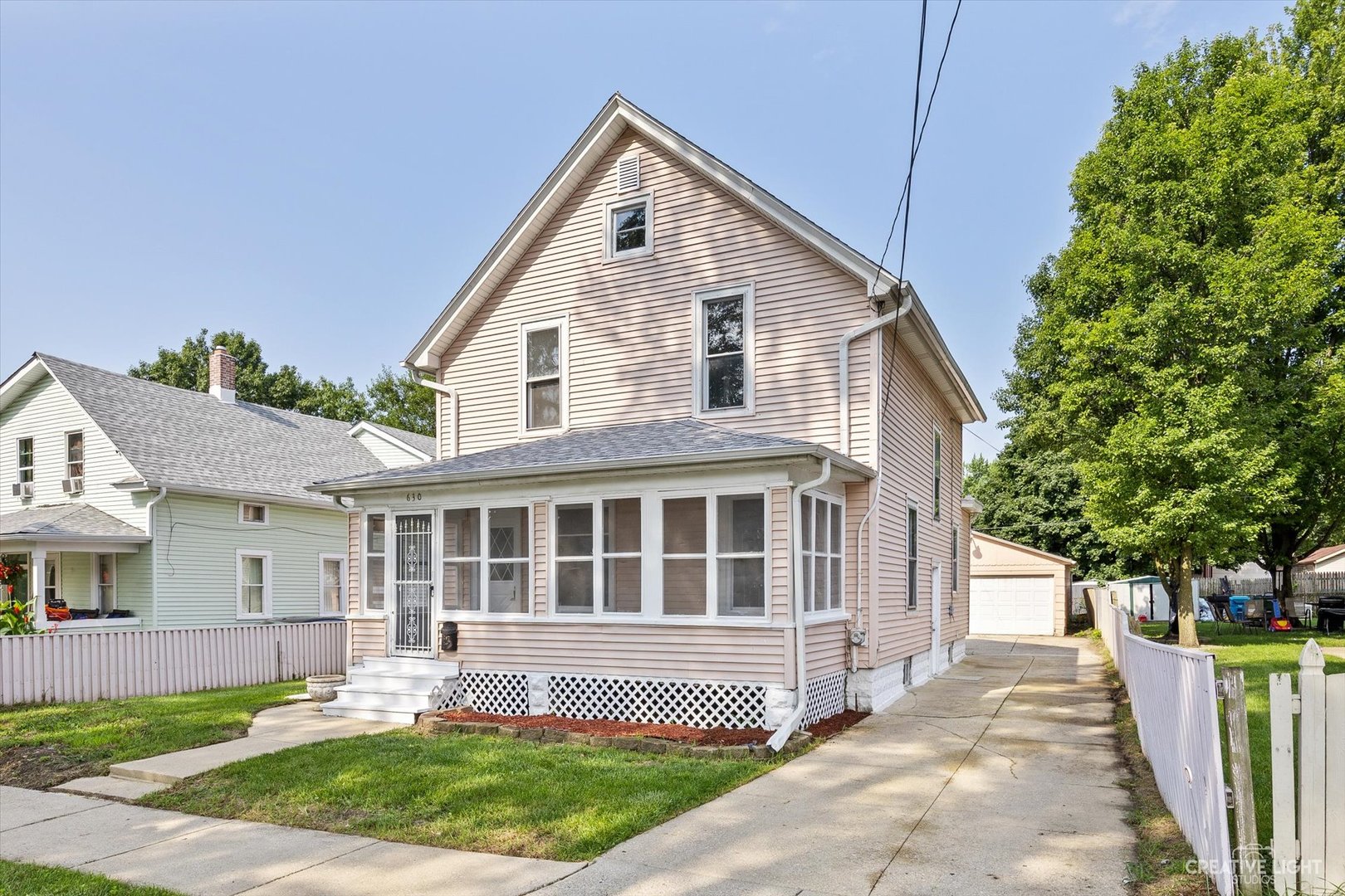 Photo 1 of 27 of 630 Cleveland Street house