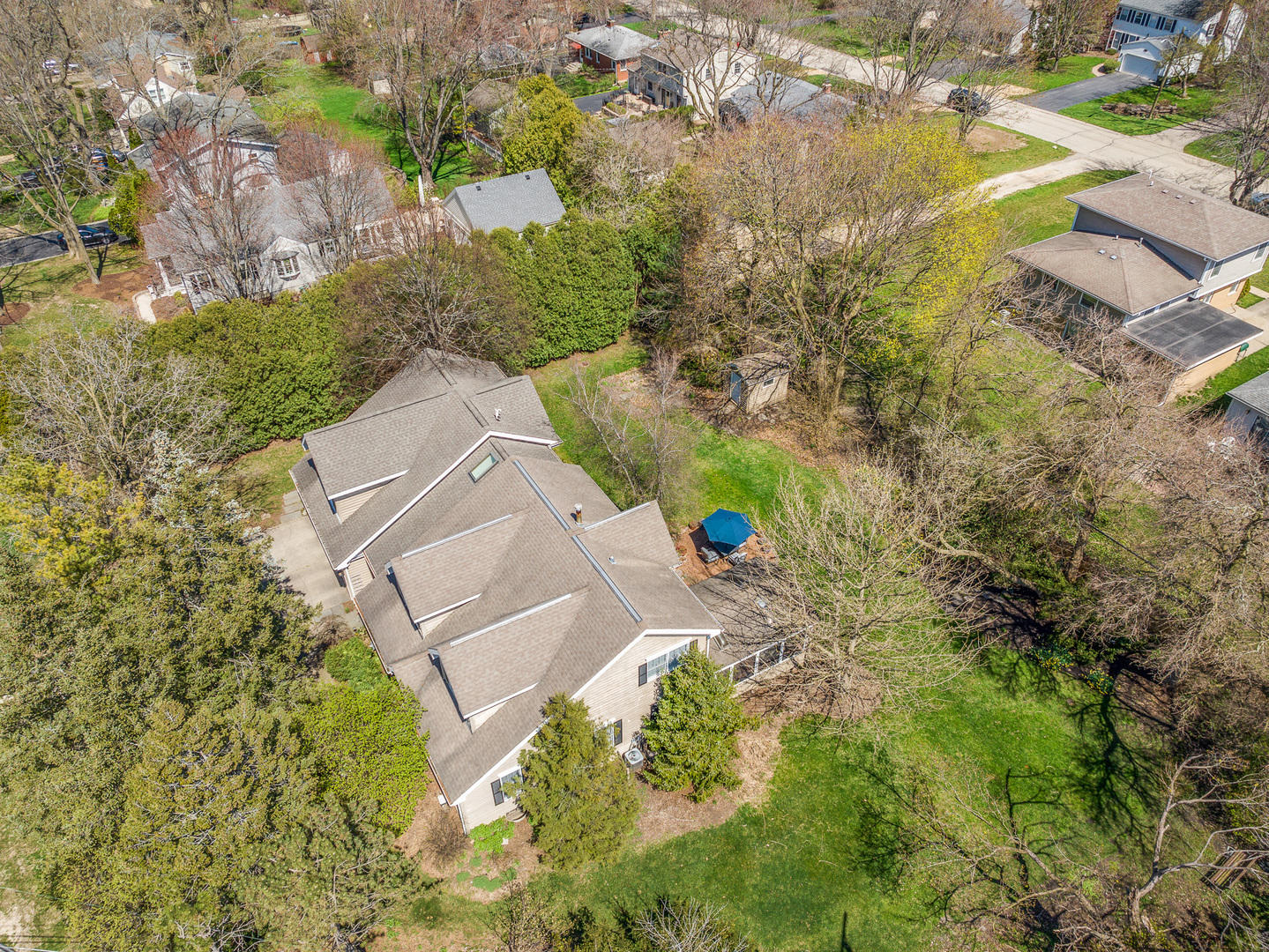 Photo 3 of 41 of 303 Kainer Avenue house