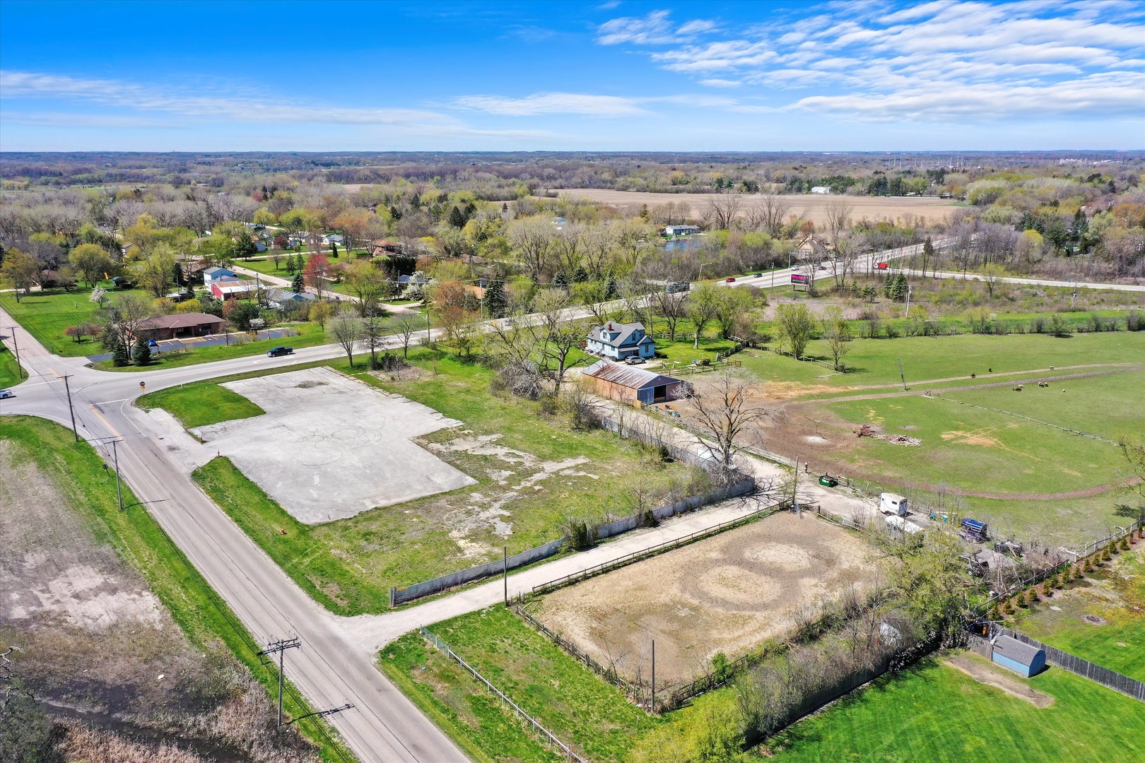 Photo 7 of 43 of 40065 N Kenosha Road house