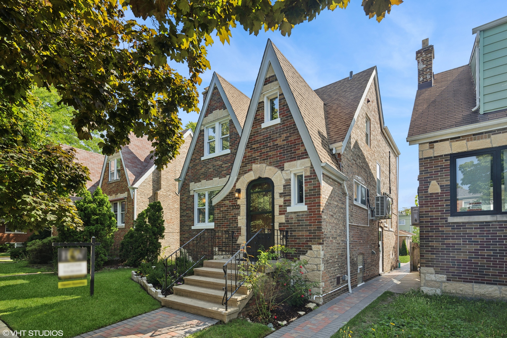 Photo 1 of 28 of 1805 Wesley Avenue house