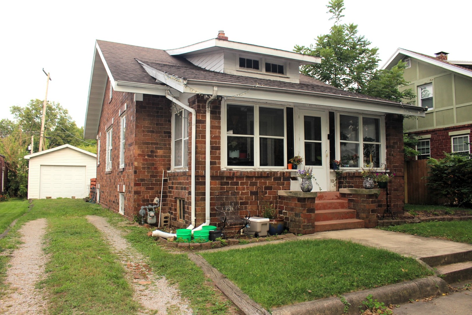 Photo 1 of 23 of 10 Berenz Place house