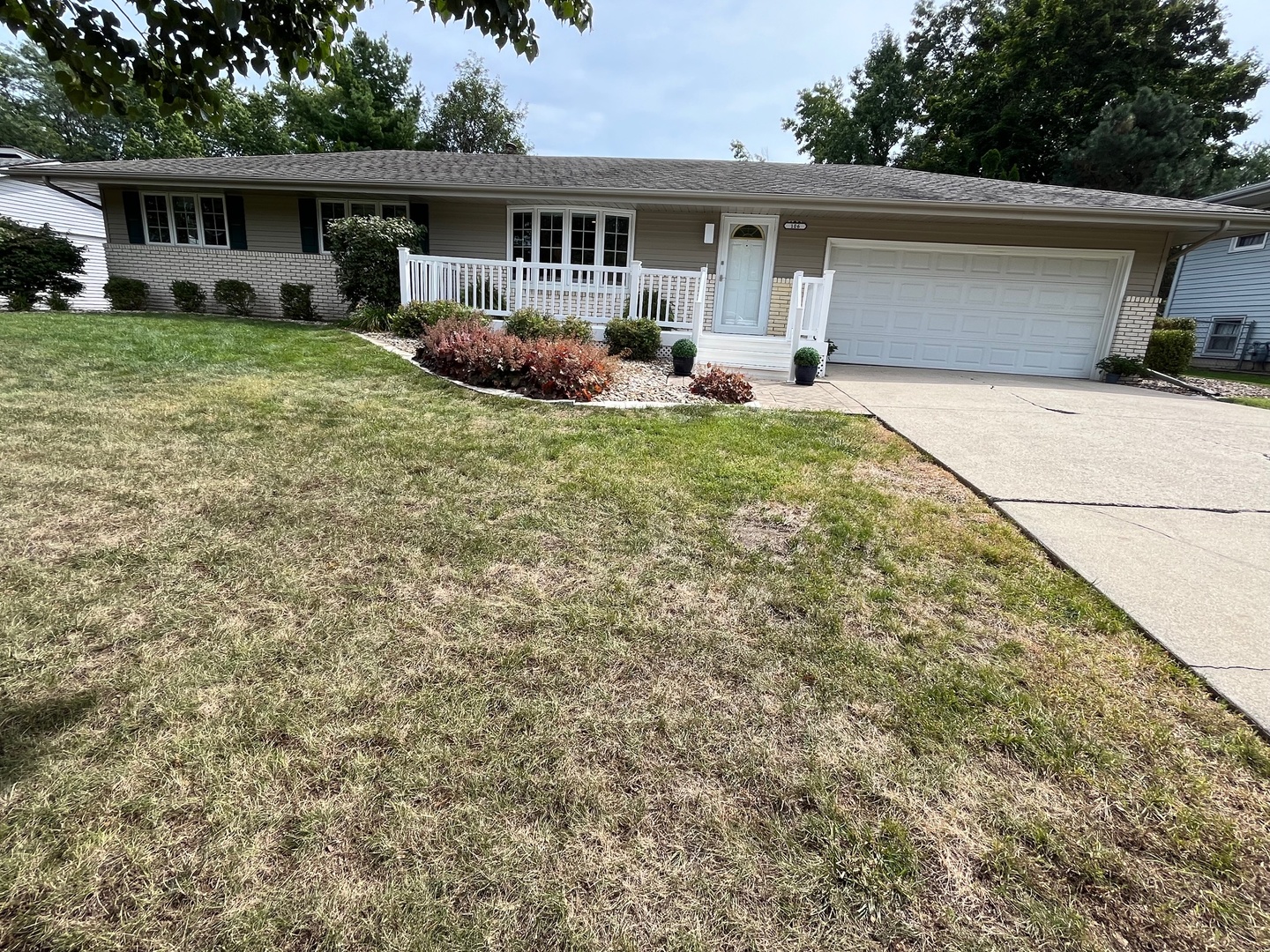 Photo 2 of 104 of 106 Camelot Drive house