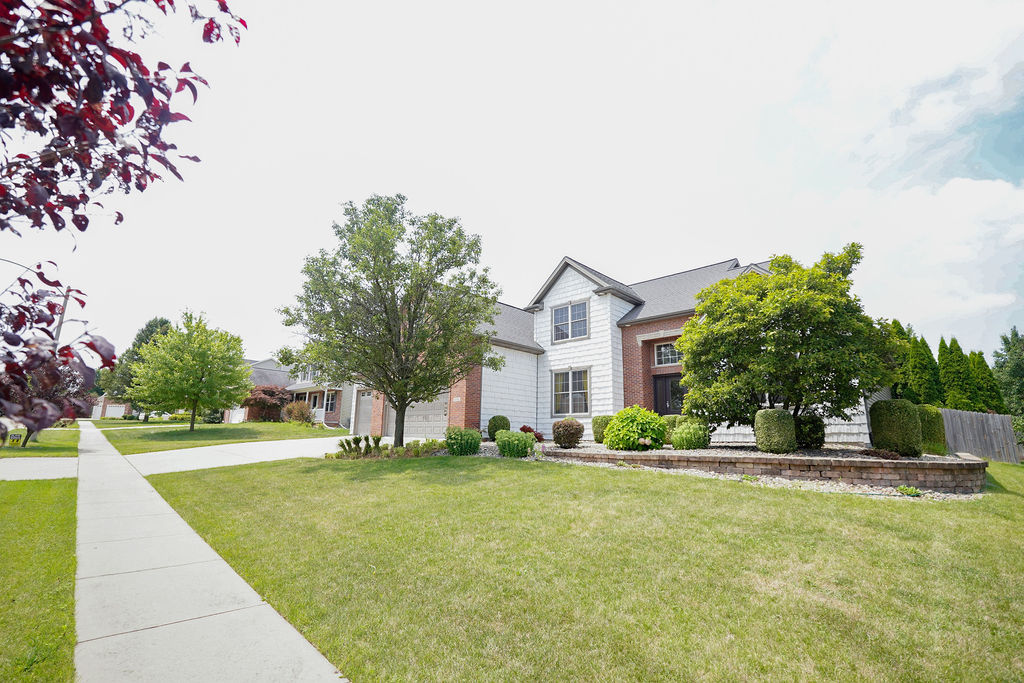 Photo 4 of 61 of 2708 Kaisner Drive house