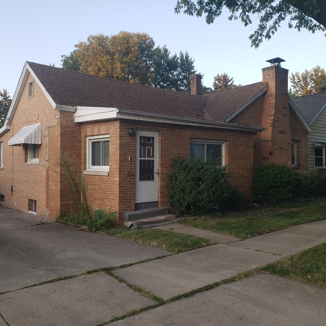 Photo 1 of 1 of 1409 W Locust Street house