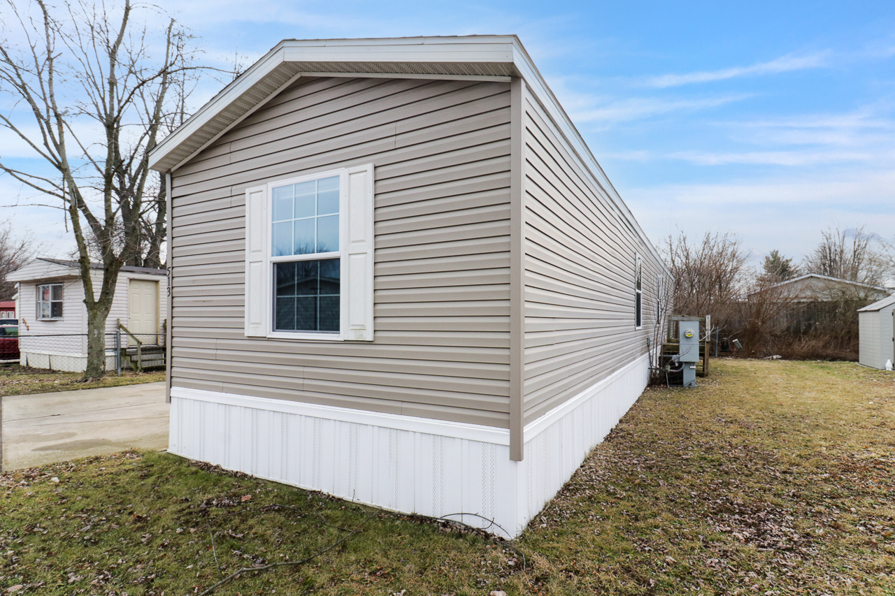 Photo 16 of 21 of 513 Highland Drive mobile home