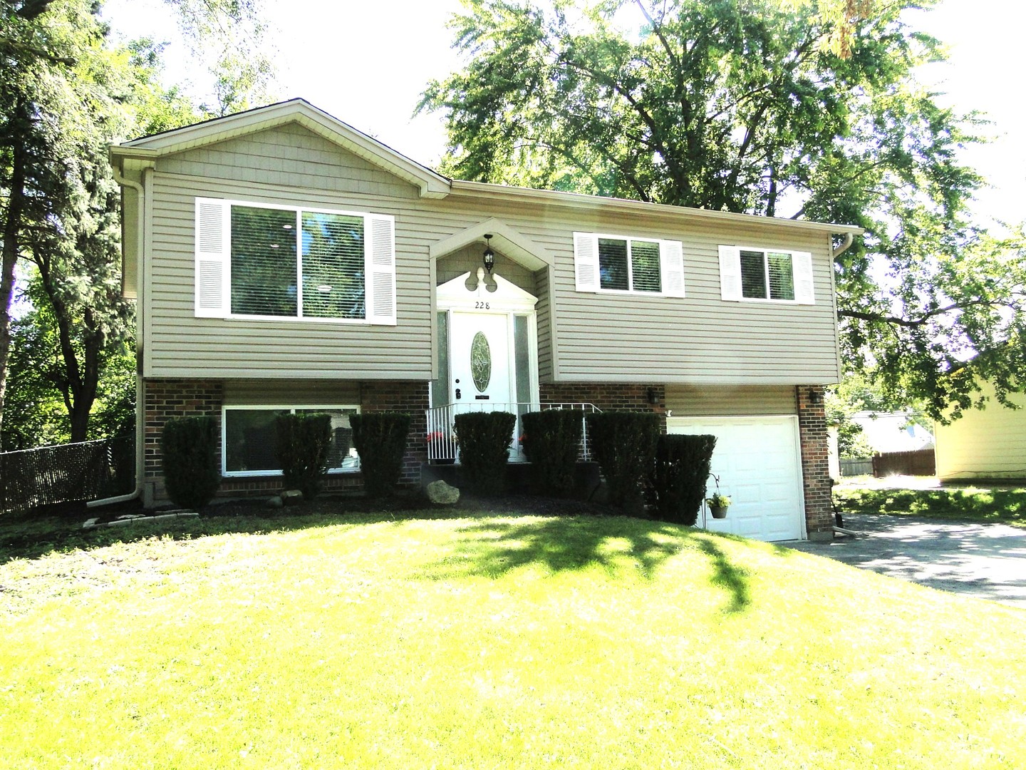 Photo 1 of 27 of 228 N Ashbury Avenue house