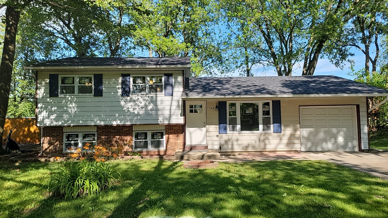 Photo 1 of 14 of 120 N Ashbury Avenue house