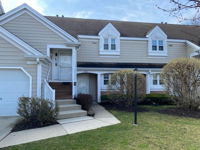 Photo 1 of 17 of 1027 Brentwood Circle townhome