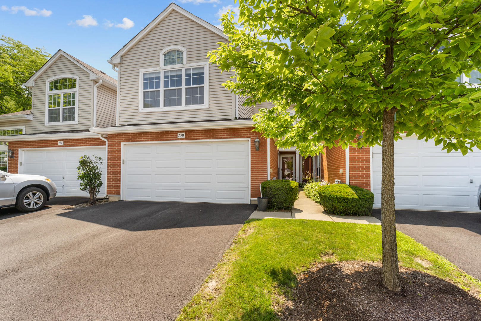 Photo 1 of 19 of 738 OLD CHECKER Road townhome