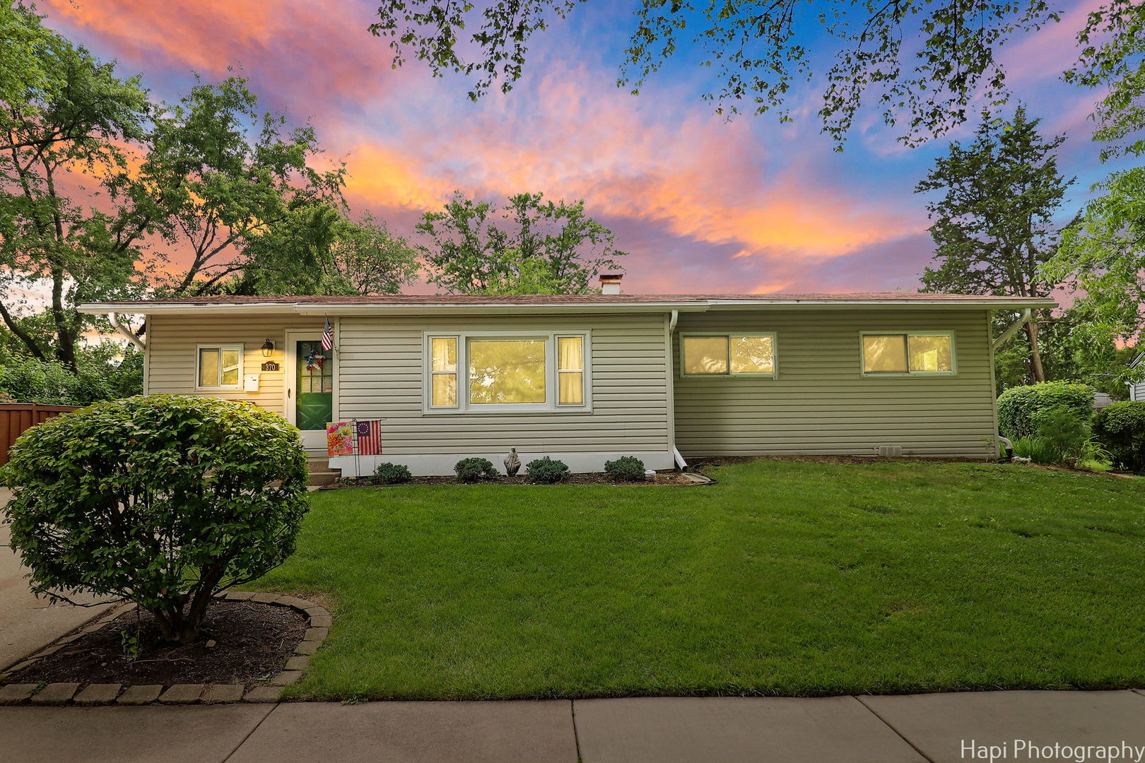 Photo 1 of 19 of 370 Hiawatha Drive house