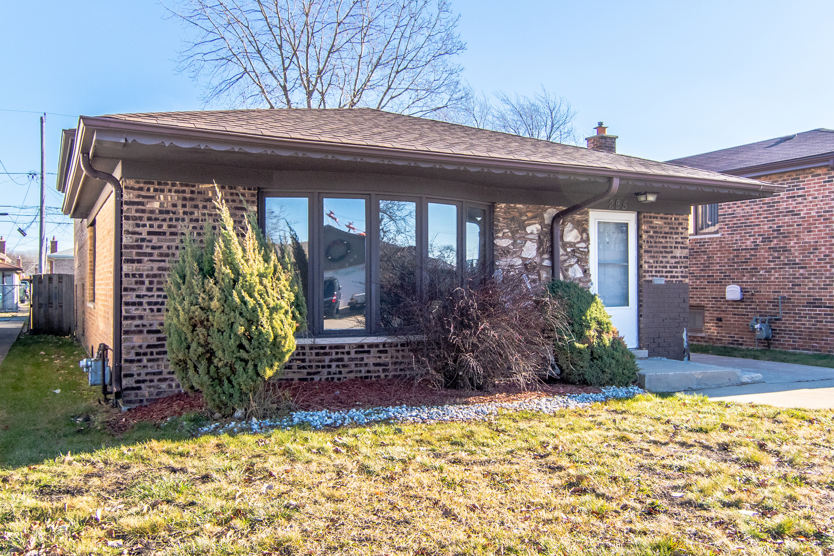 Photo 1 of 36 of 295 Saginaw Avenue house