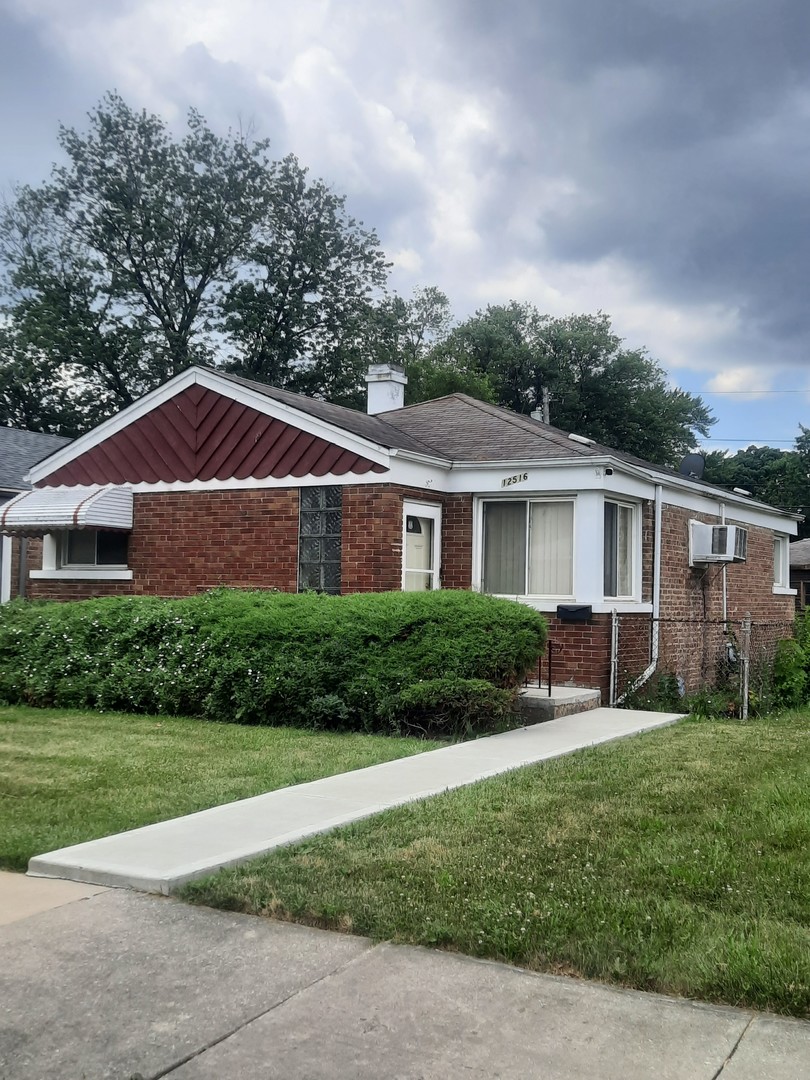 Photo 1 of 11 of 12516 S Laflin Street house